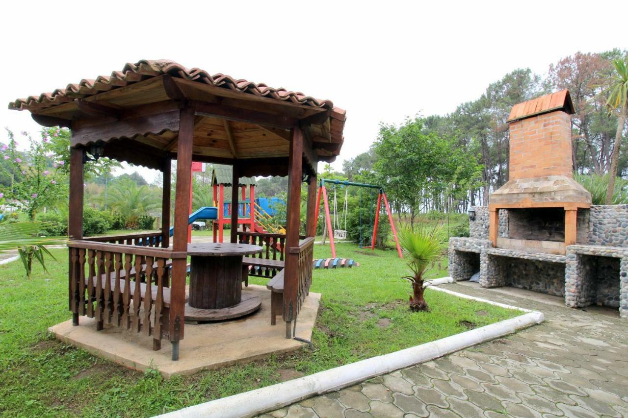 Saba Hotel Shekhvetili Ngoại thất bức ảnh